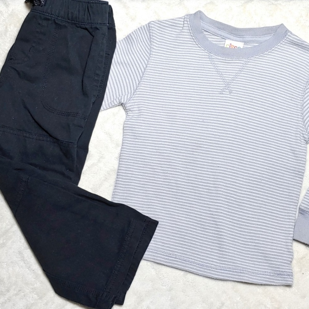 Circo 3T Thermal and pants 2 piece set